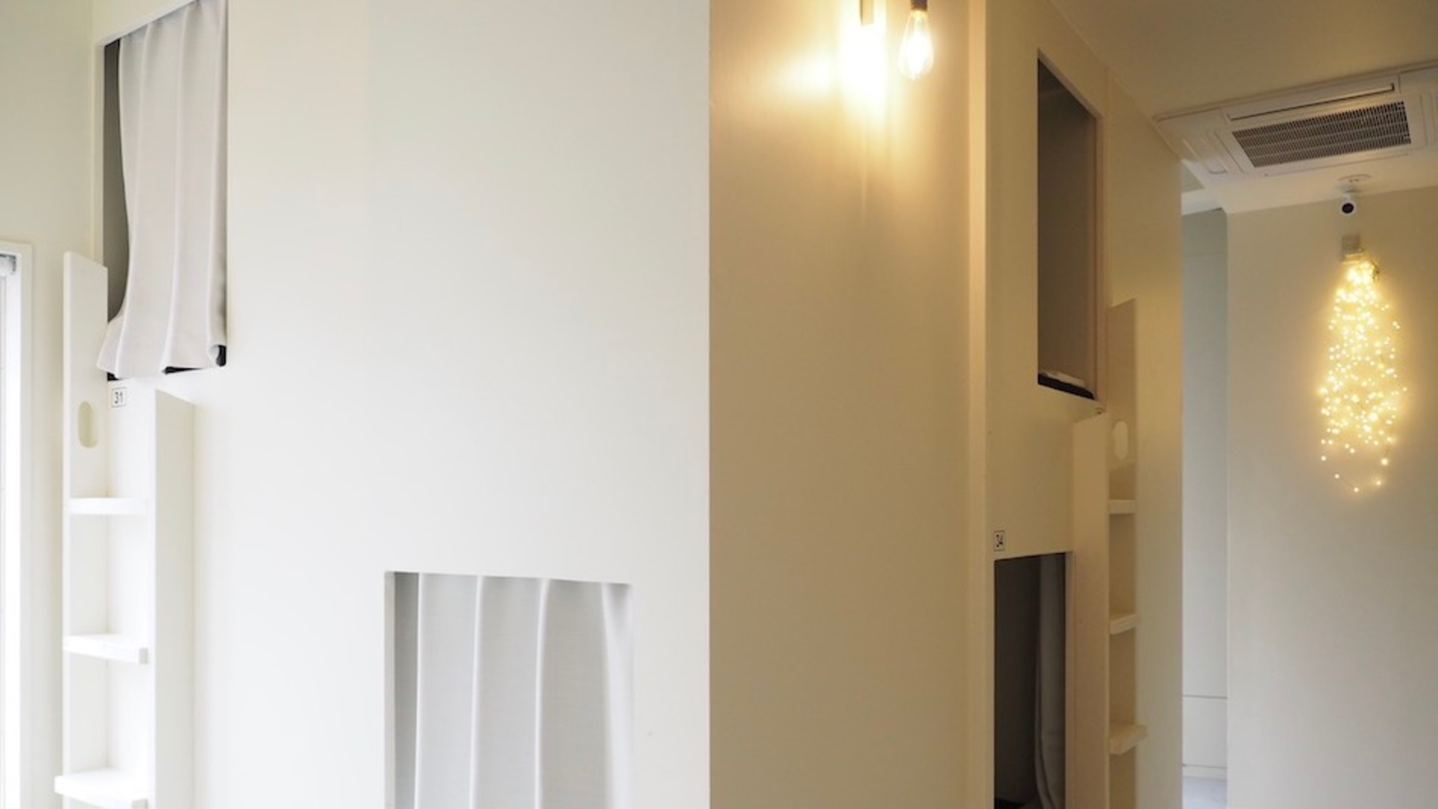 almond hostel & cafe 5