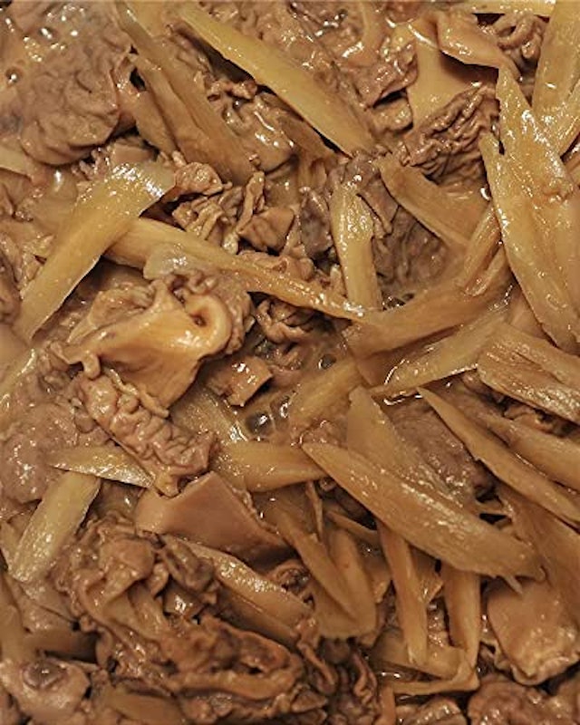 馬もつの煮込み 3