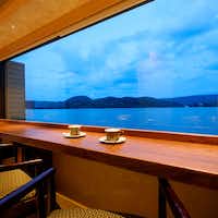 湖上に浮かぶ絶景の宿　千年亭 5