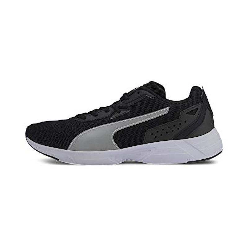 ランニングシューズ 1