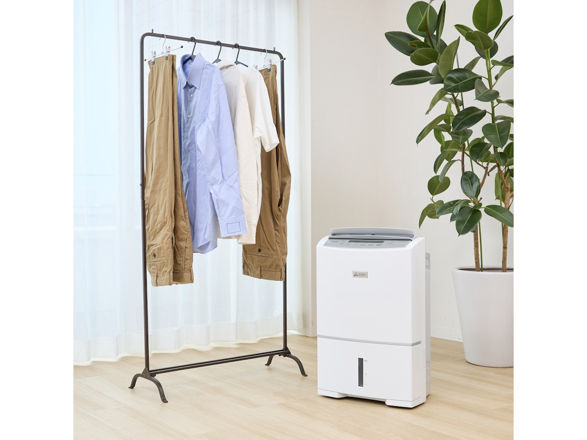 【美品】MITSUBISHI 衣類乾燥除湿器 MJ-PV250VX 三菱電機 衣類乾燥除湿機 サラリPro MJ-PV250VXをレビュー