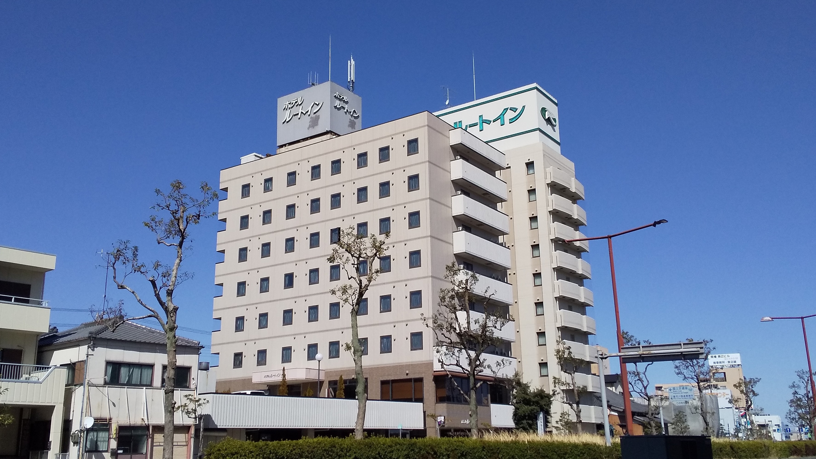 ホテルルートイン津駅南 国道23号 1