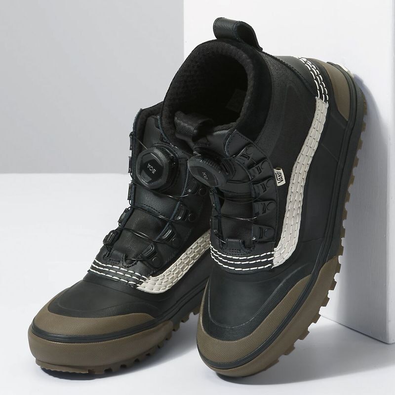 Standard Mid BOA Snow Mte Boot 3
