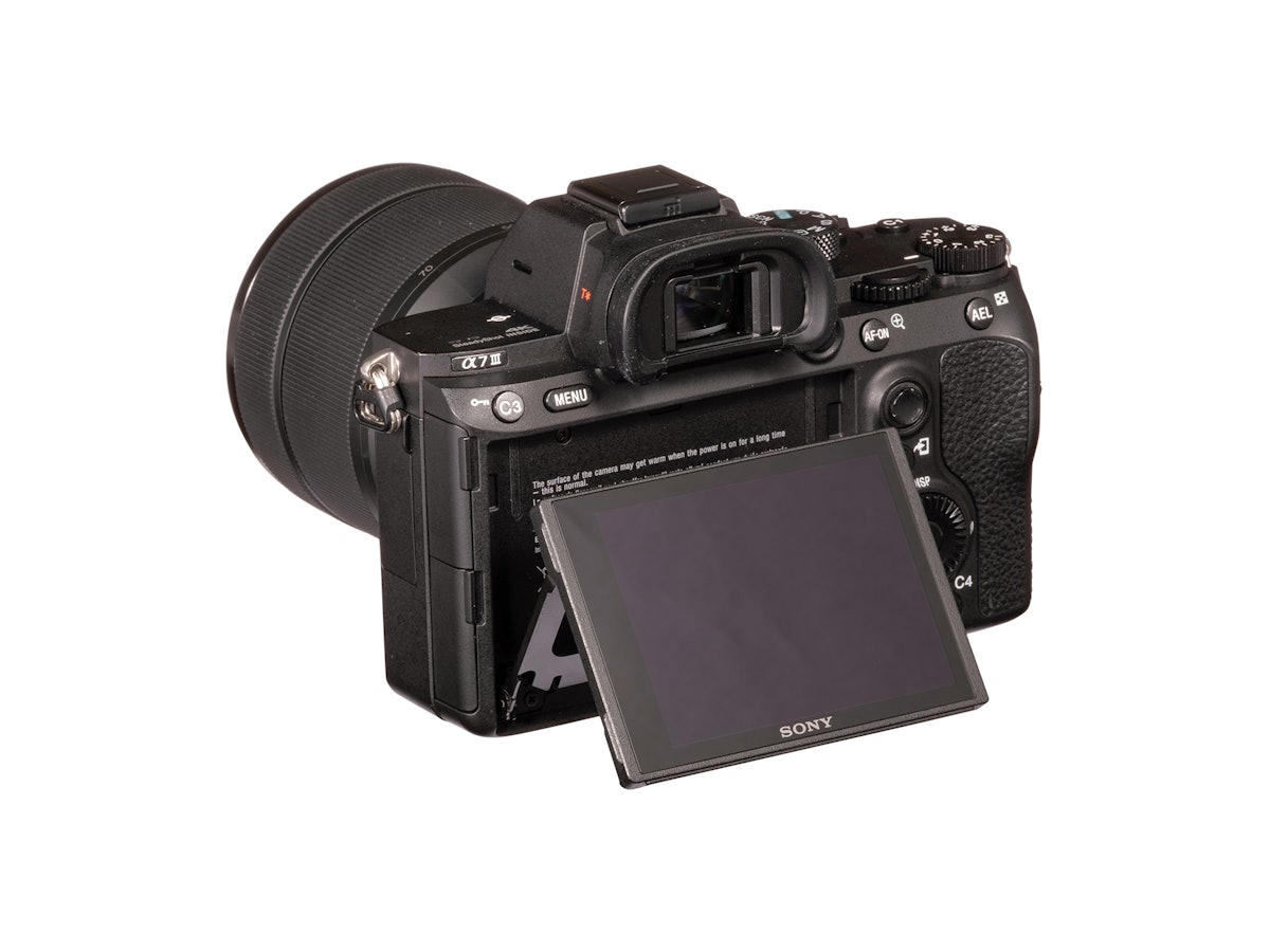 ソニー α7 III ILCE-7M3Kをレビュー!クチコミ・評判をもとに ソニー α7 III ILCE-7M3Kをレビュー!クチコミ・評判をもとに