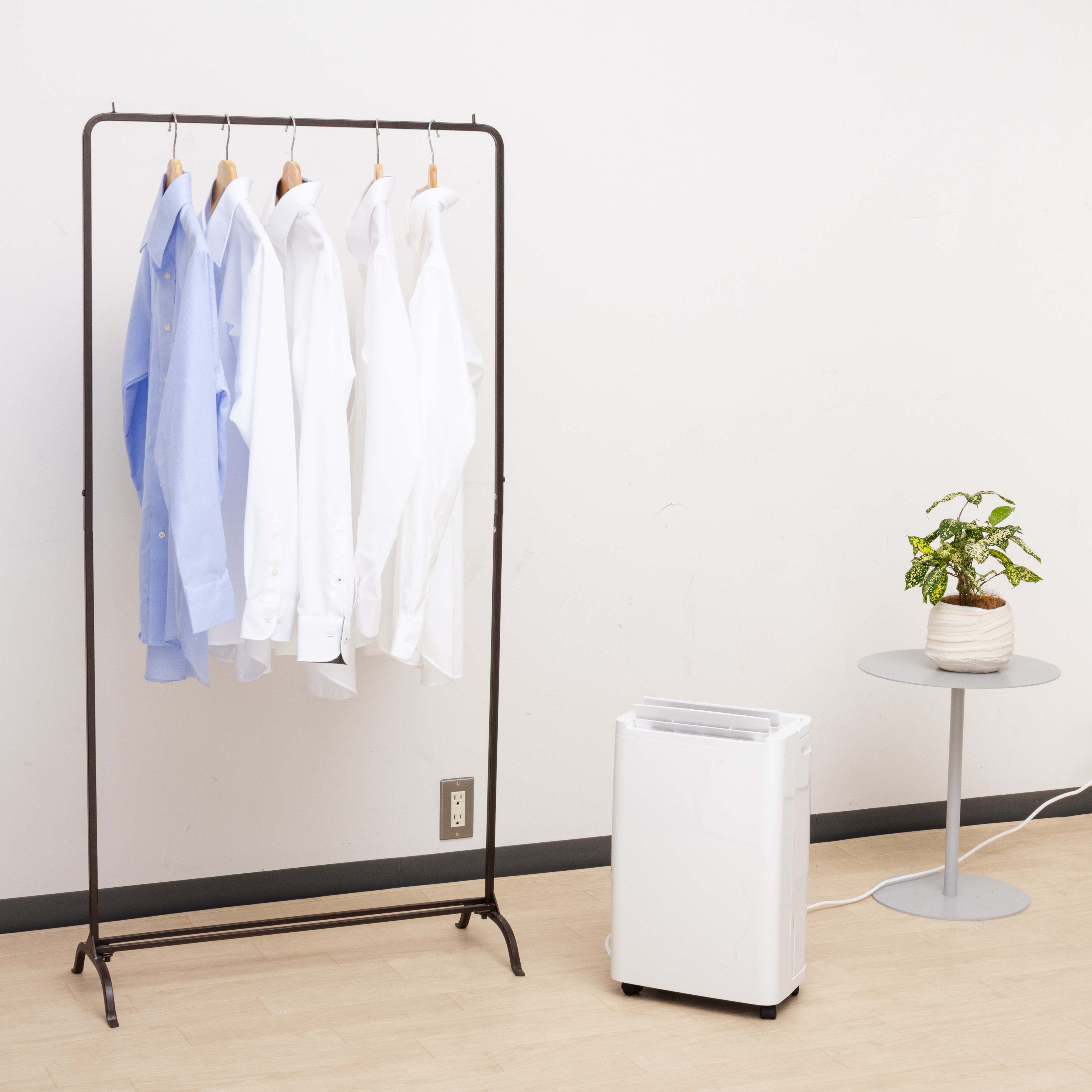 タンスのゲン 除湿機 79700006(91280)を検証レビュー！除湿機の選び方