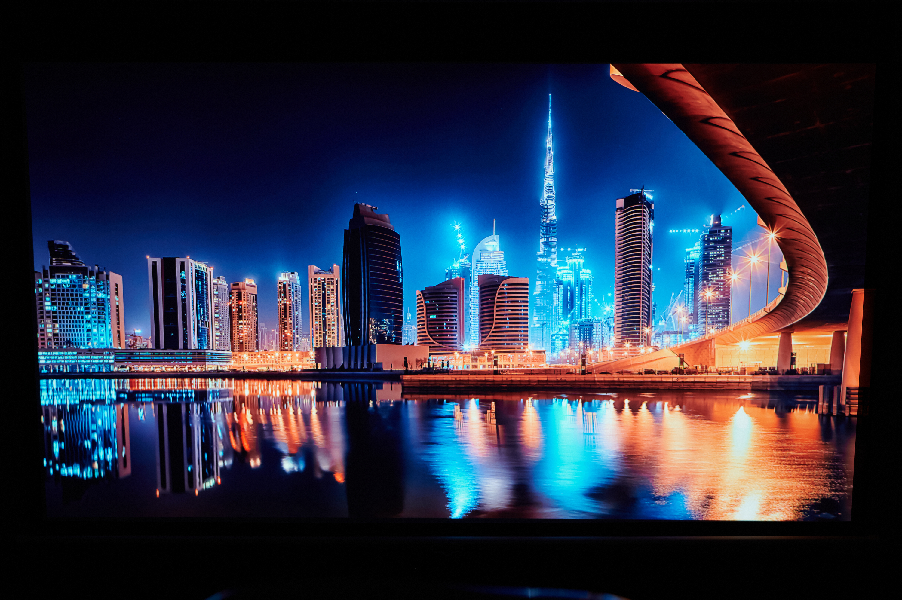 NAQIER 三脚付きプロジェクタースクリーンを検証レビュー