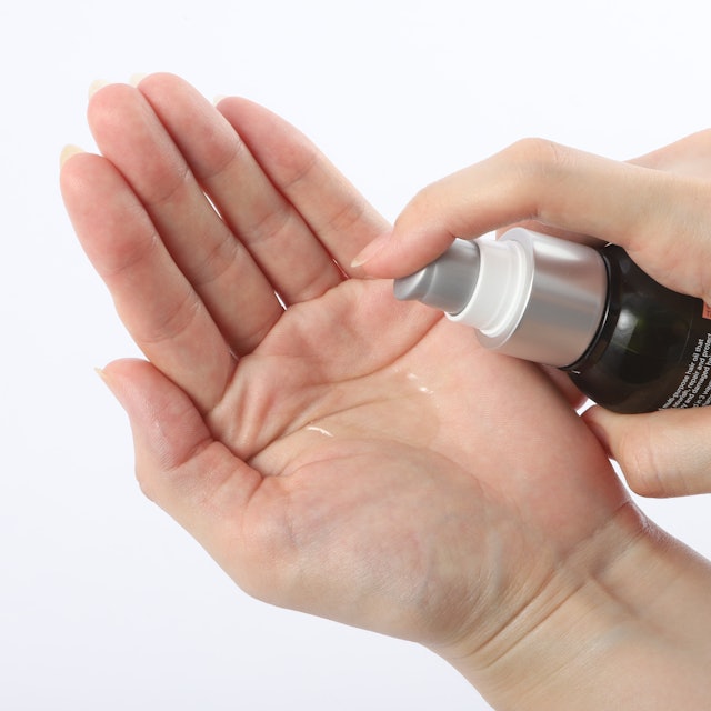 ロクシタン ファイブハーブス リペアリングヘアオイルを全商品と比較 口コミや評判を実際に使ってレビューしました Mybest