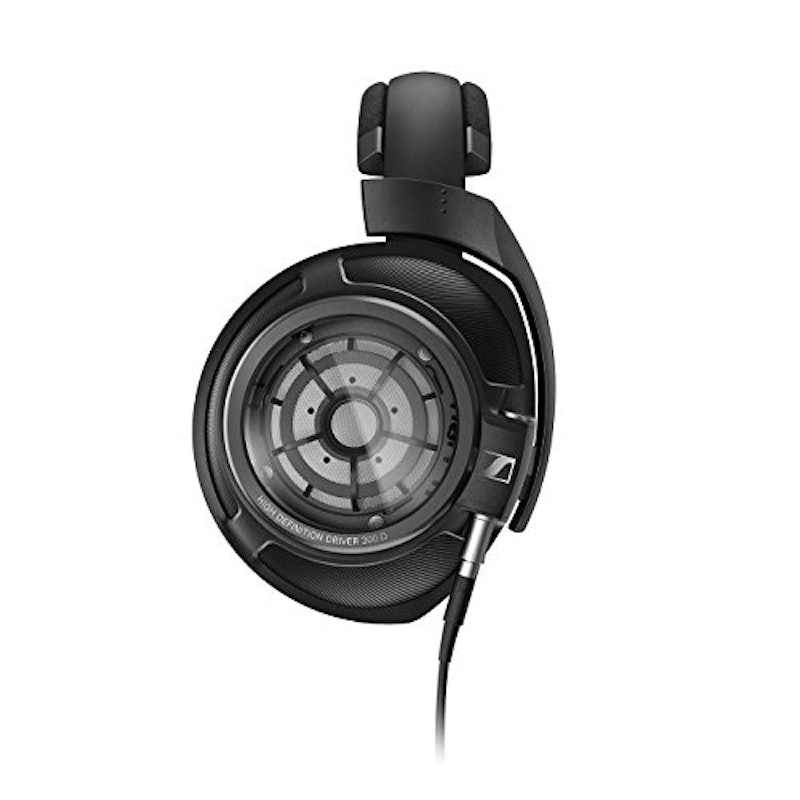HD 820 2