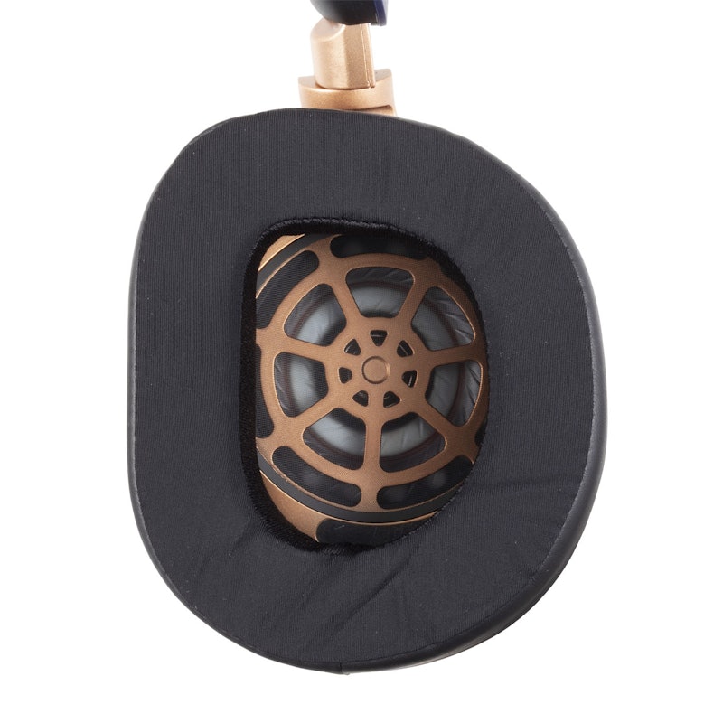 Stealth 700 Headset 2
