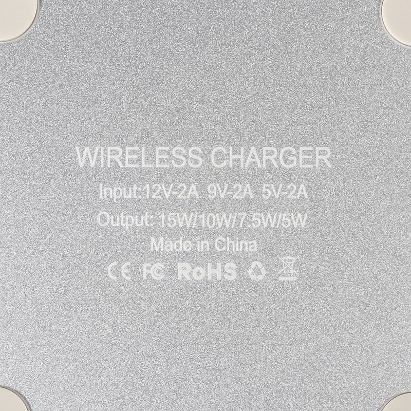 Qiワイヤレス充電器 8