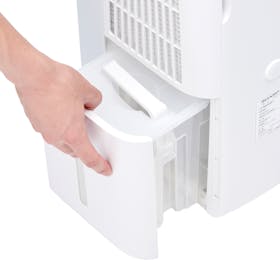 シャープ 衣類乾燥機 除湿機 冷風扇 10L/CM-P100-W（保証書付）