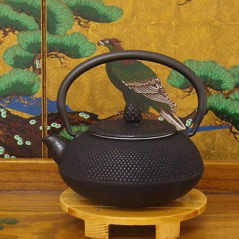 南部鉄器の急須鉄瓶・算玉アラレ柄 2