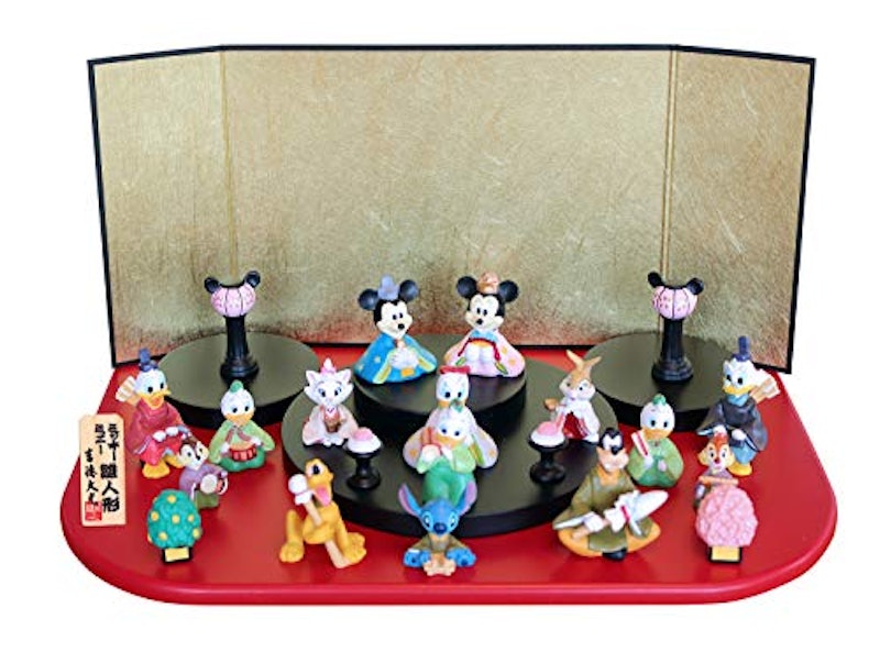 ディズニーキャラクター 段飾り 1