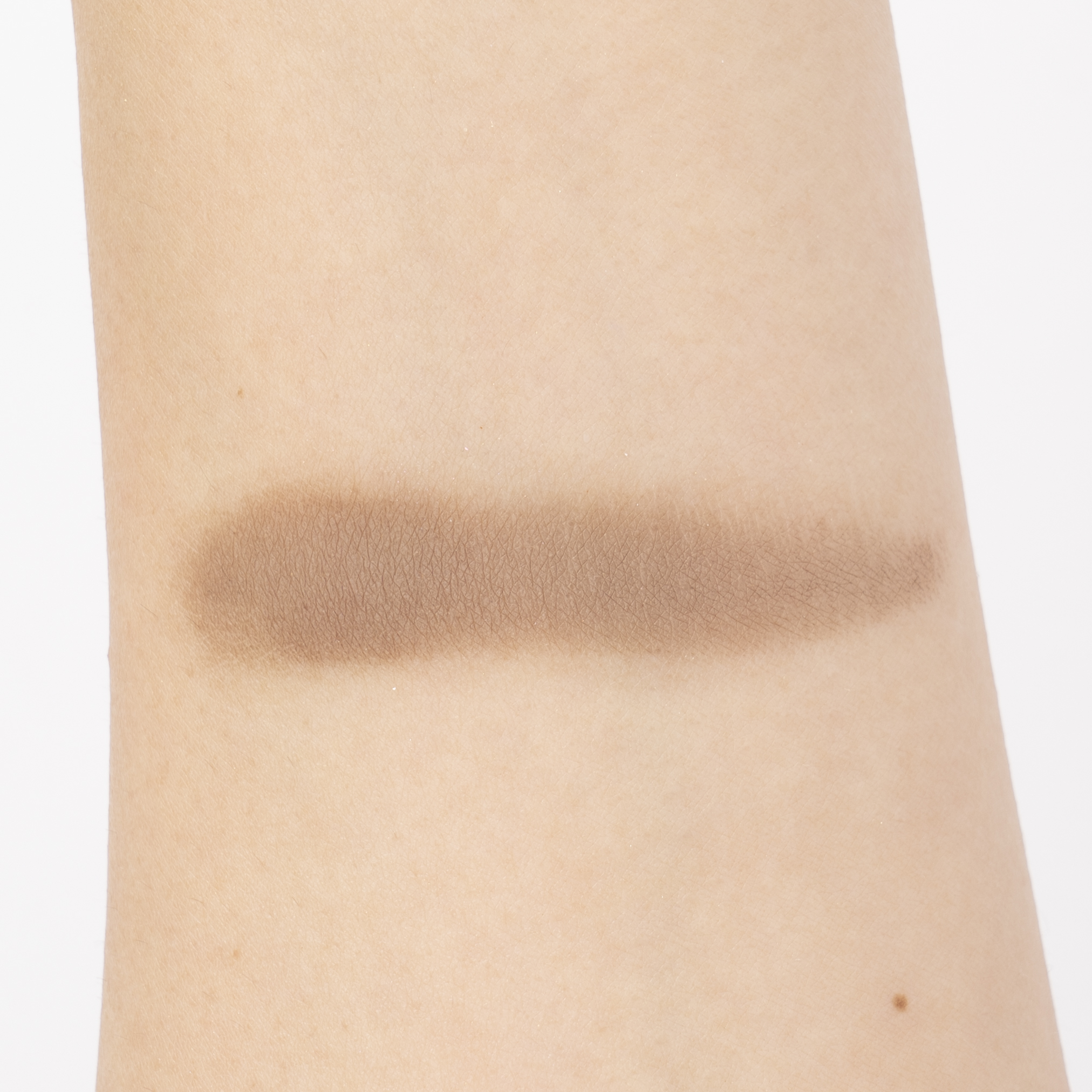 ボビイブラウン アイシャドウを全39商品と比較 口コミや評判を実際に使ってレビューしました Mybest