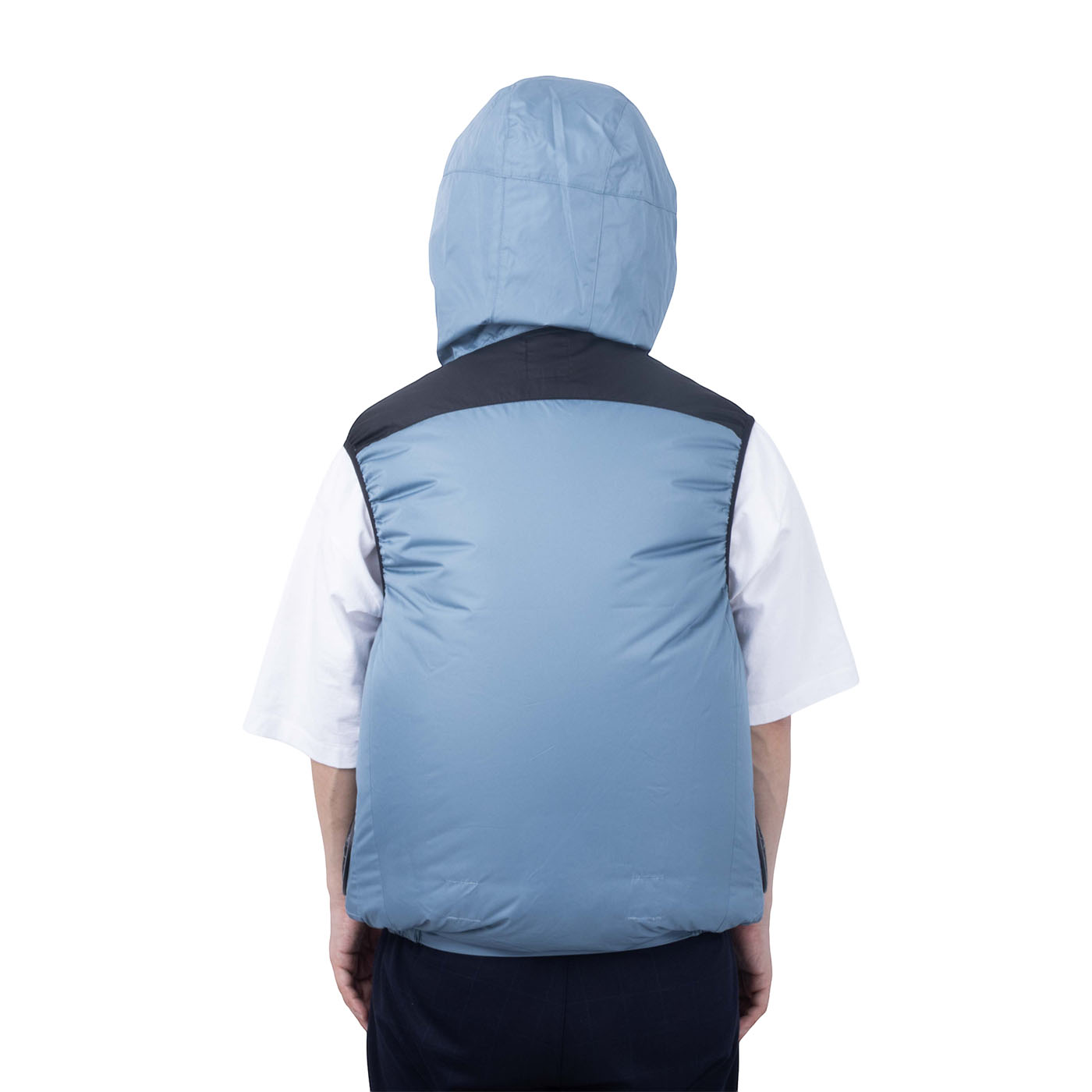 ジーベック 空調服® 遮熱ベスト (フード付き) XE98024 + SKSP01Xを検証