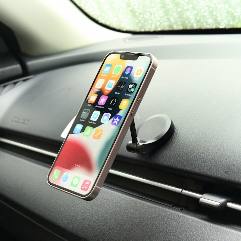 magsafe 車載ホルダー 2