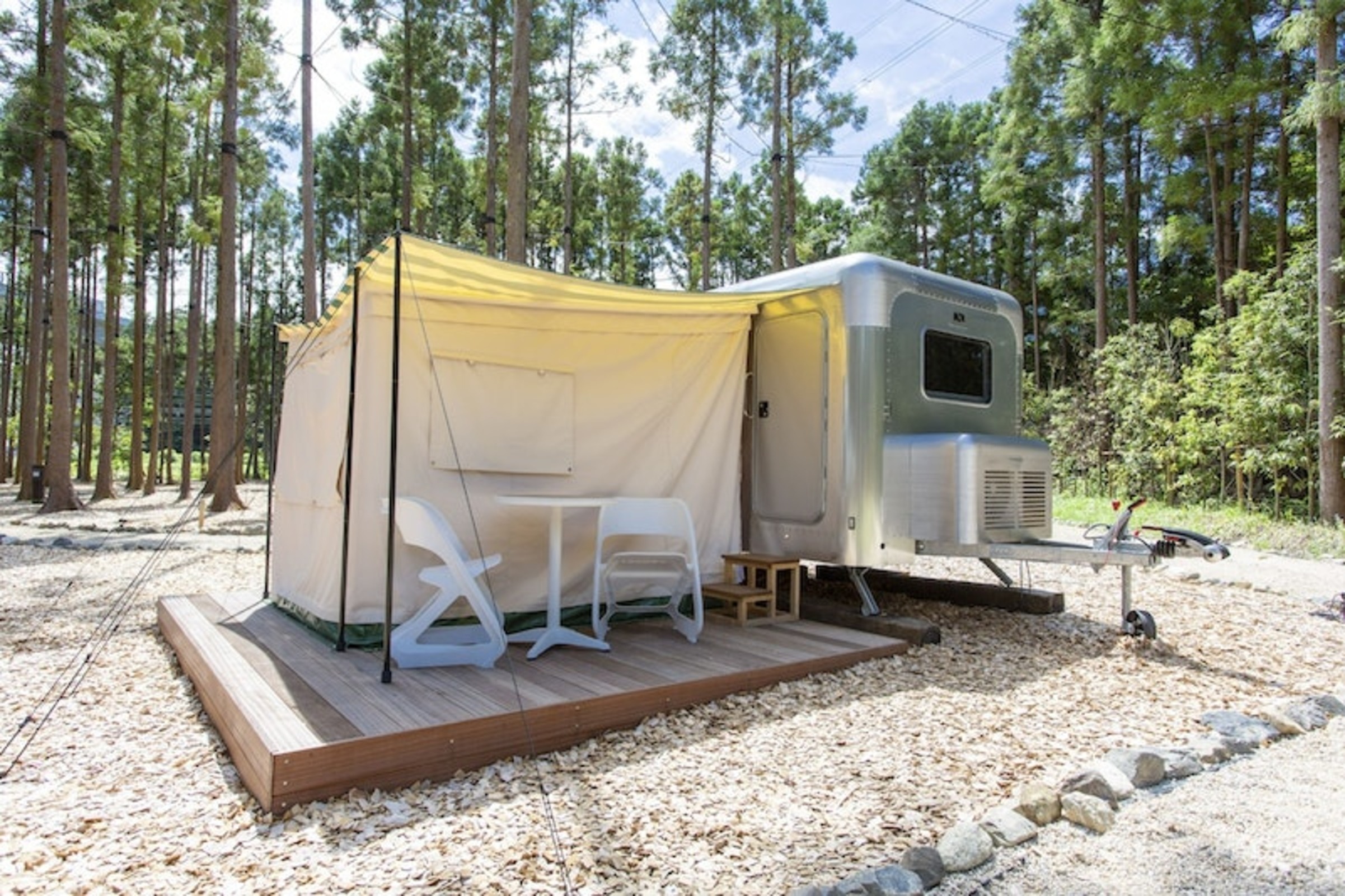 FREE AND EASY CAMP RESORT 2