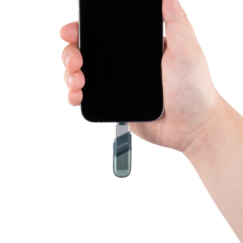 iXpand Flash Drive Flip 3