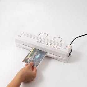サンワサプライ A4ラミネーター LM-A4R2を検証レビュー!ラミネーターの選び方も紹介 5