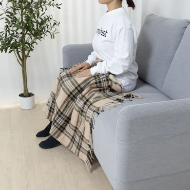 ひざにも肩にも掛けられる120cmのショートサイズ!留め具はなし
