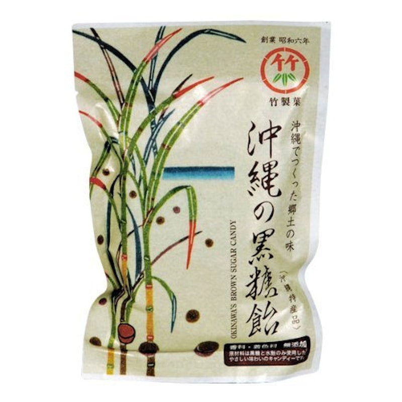 沖縄の黒糖飴 1