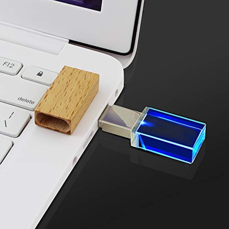 USBメモリ 32GB 3
