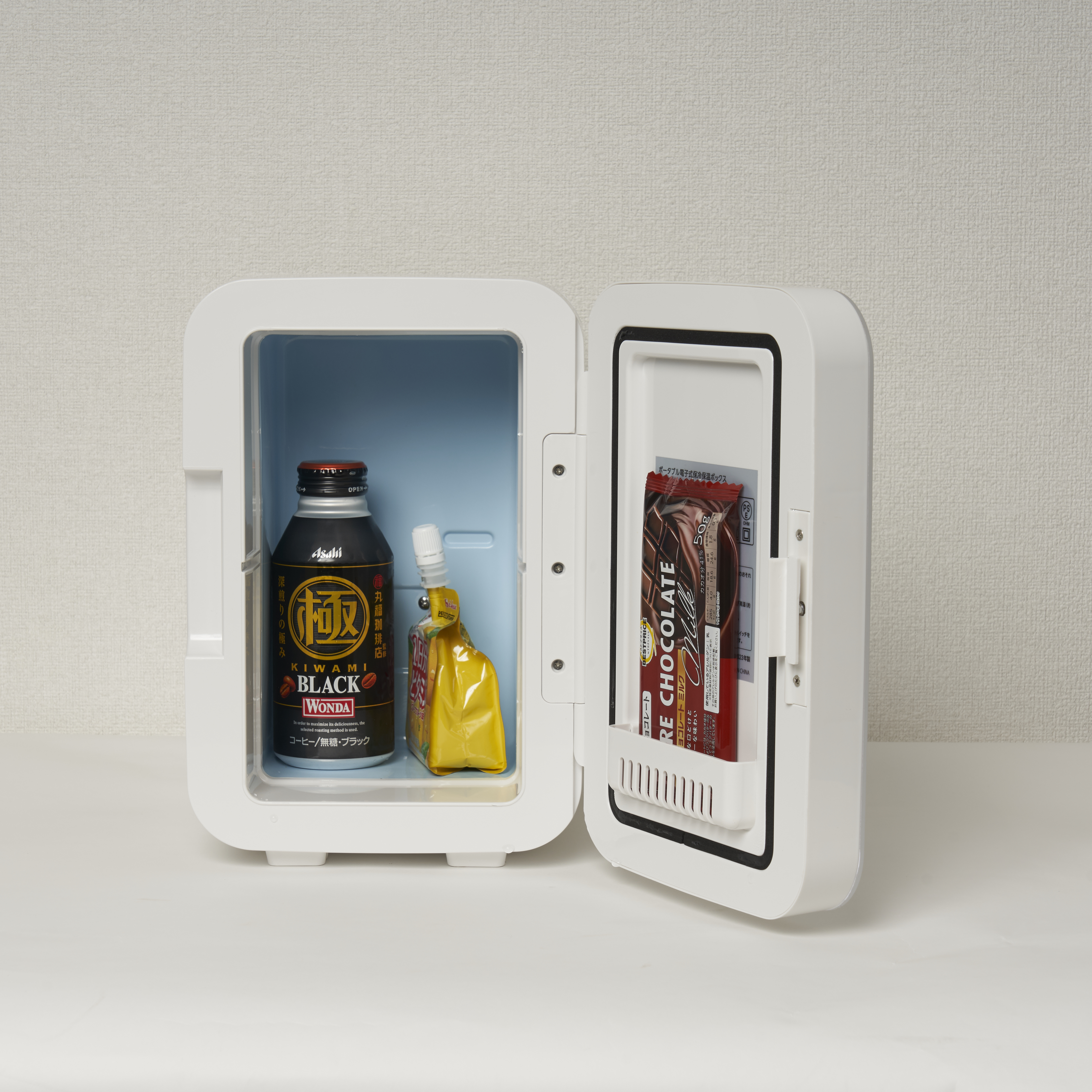 オーム電機 保冷保温ボックス ポータブル電子式 KAJ-R056R-Wをレビュー