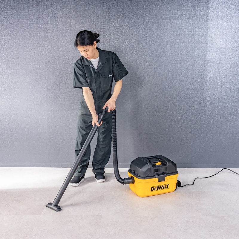 DEWALT 乾湿両用バキュームクリーナー 3