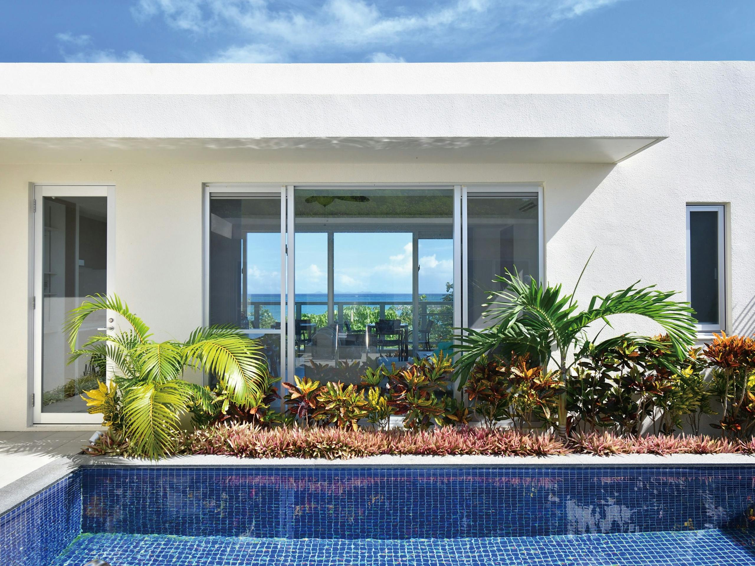 The Pool & Sauna Villa MOTOBU 3