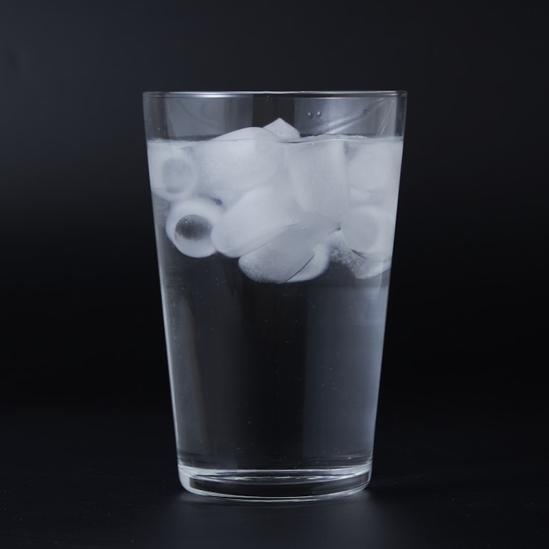 製氷機 11
