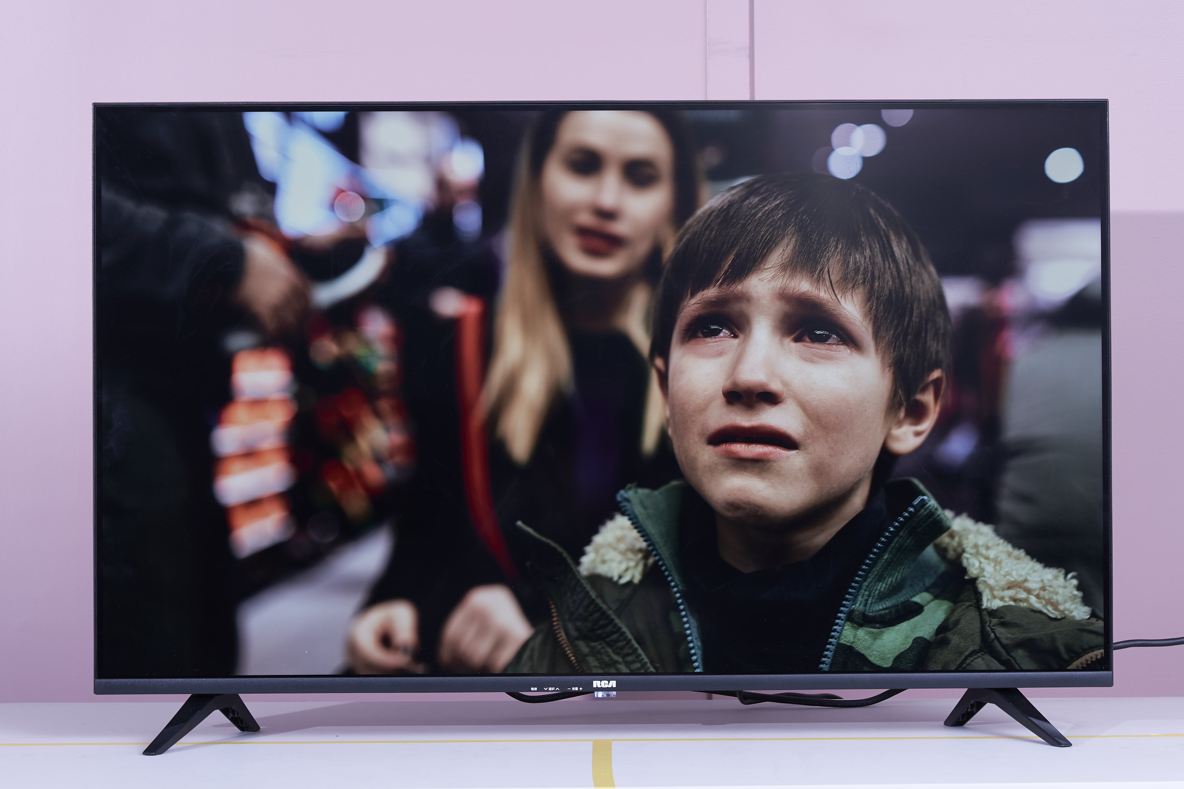 RCA 4K チューナーレステレビ 43V型　RCA-43N1 Amazon | RCA 4K チューナーレステレビ 43V型 地上波が映らない