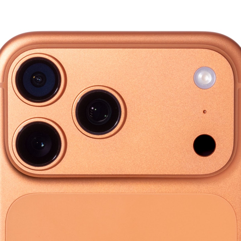 iPhone 17 Pro Max 3
