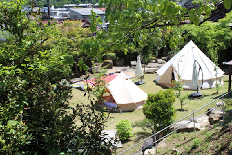 GLAMPING with ANTIQUES 1