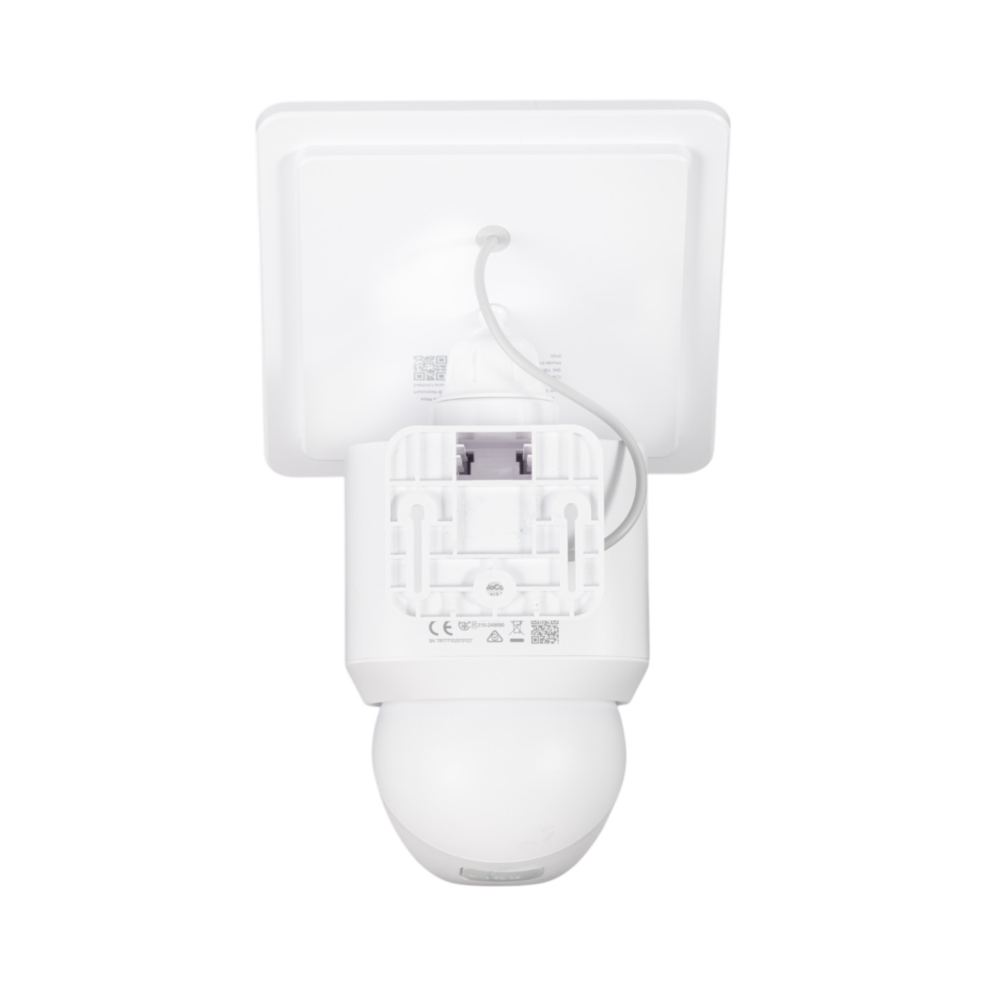 Anker Eufy SoloCam E30 T8171321を検証レビュー！屋外用防犯カメラの