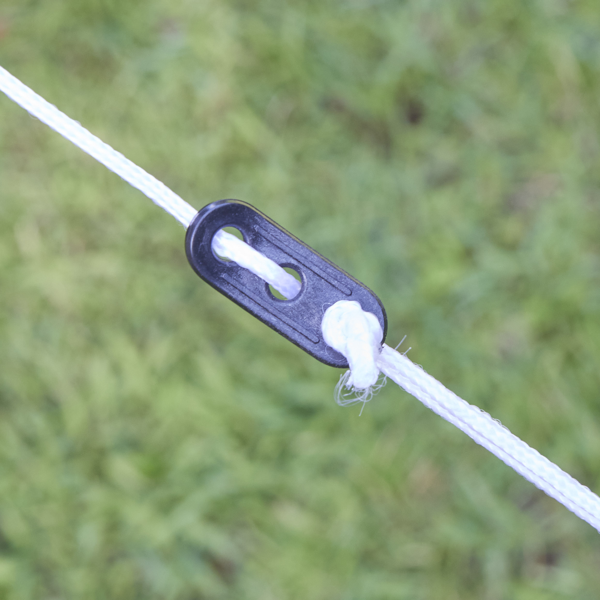 OutdoorMaster 防水タープをレビュー！クチコミ・評判をもとに徹底検証