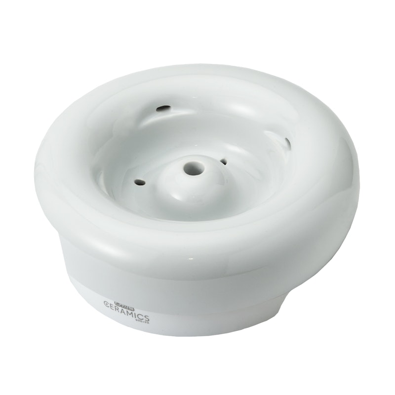 セラミックス 循環型給水器 1