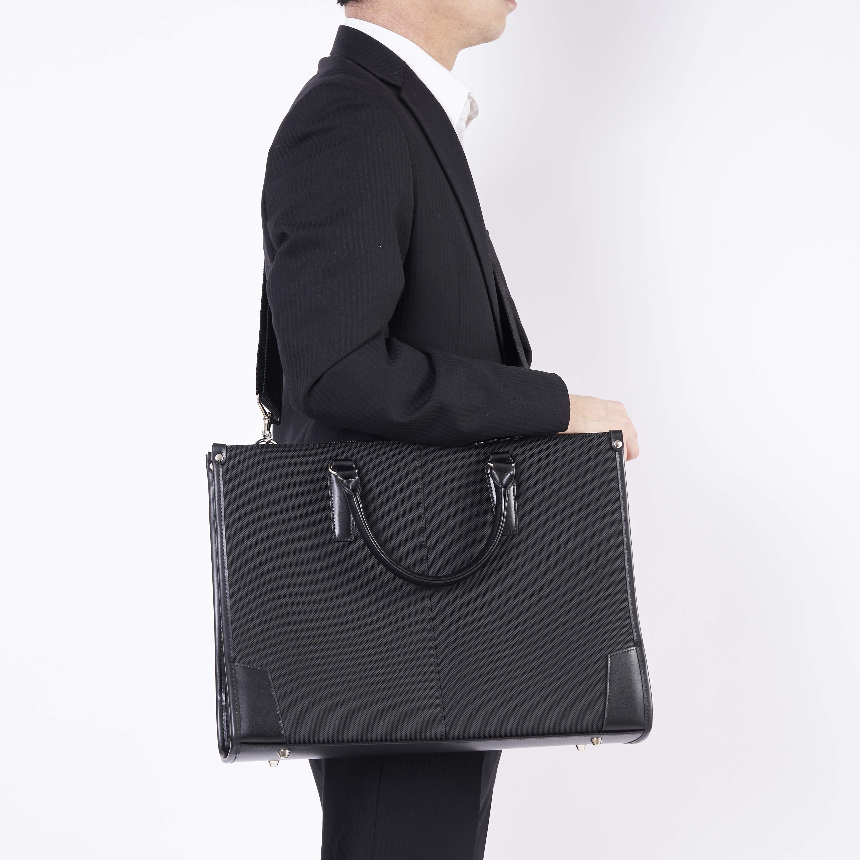ショルダーベルト付き 軽量ブリーフバッグ JOURNAL WORKS 10