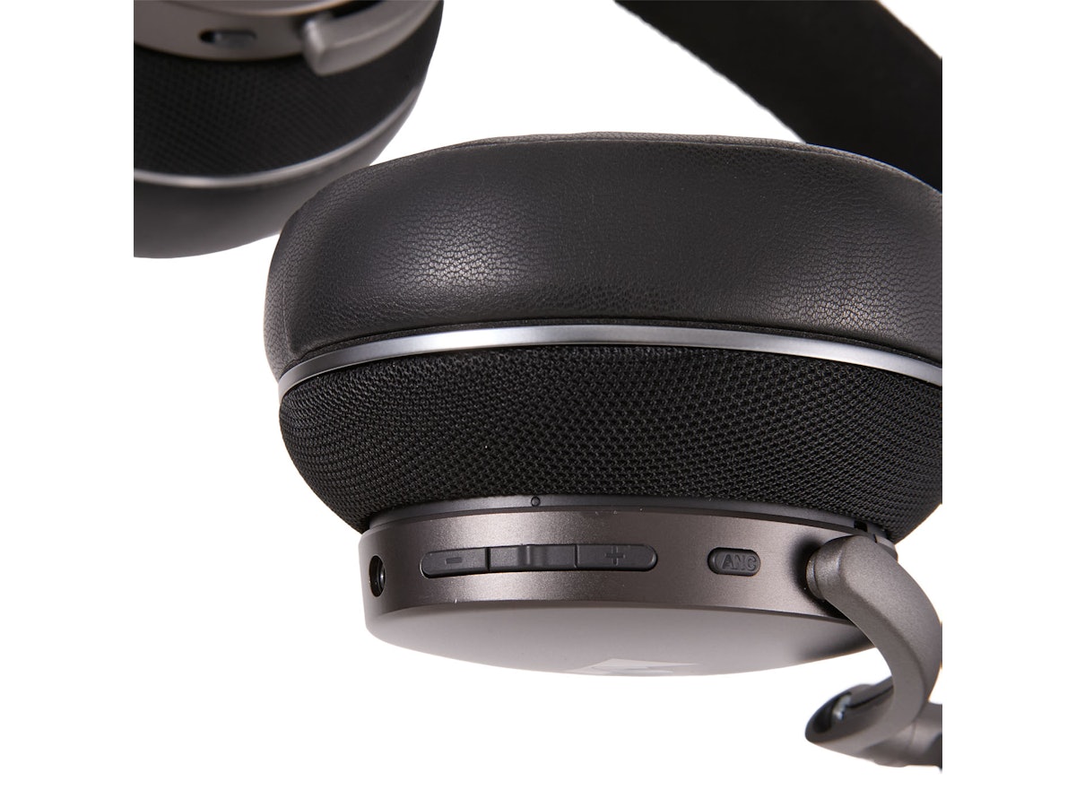 Noble Audio FoKus Apollo NOB-FOKUSAPOLLO-Bを検証レビュー Noble Audio FoKus Apollo NOB-FOKUSAPOLLO-Bを検証レビュー