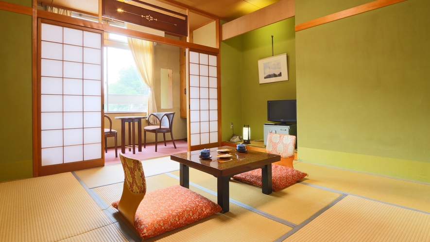 源泉かけ流しのおやど 菊半旅館 2
