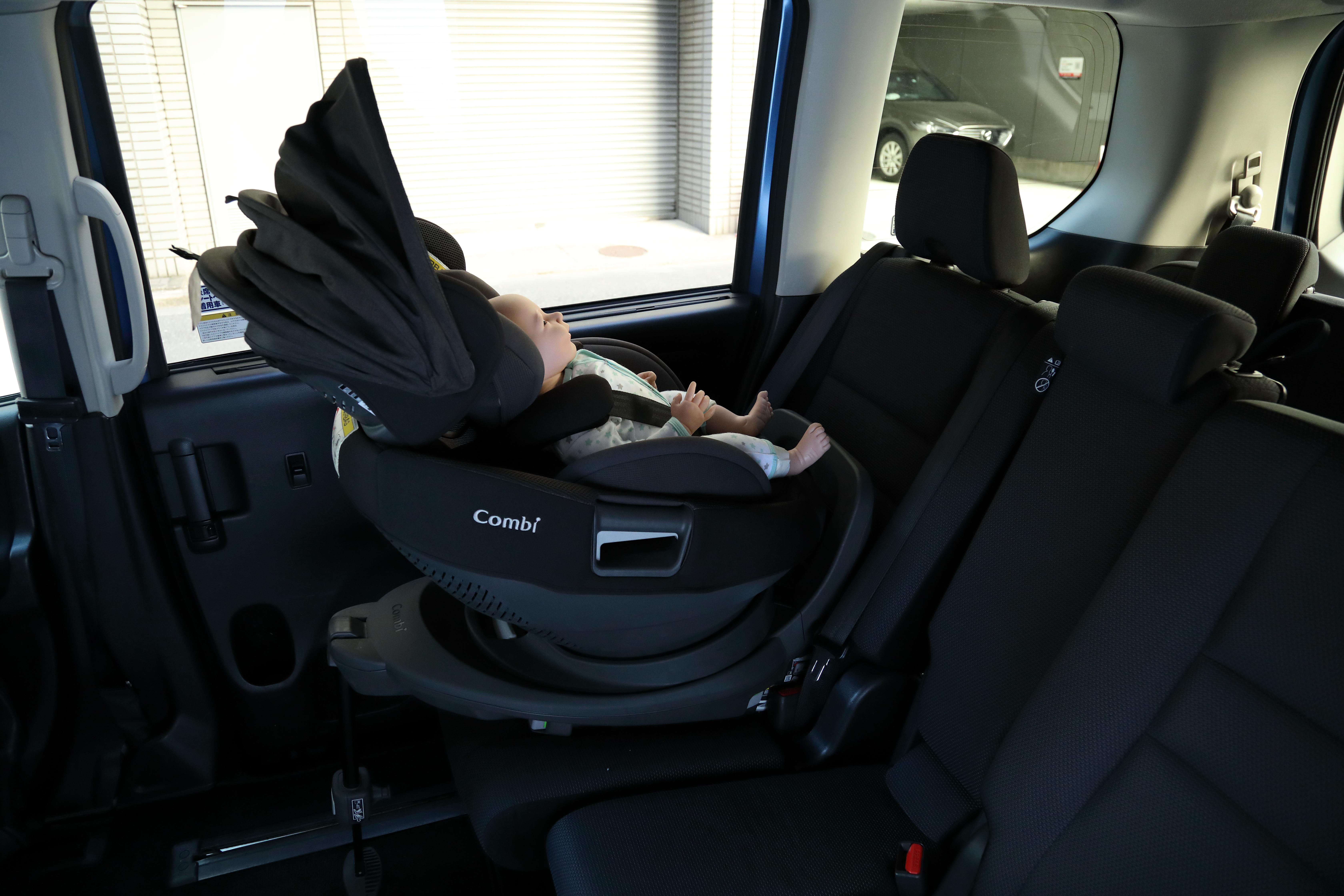  THE S ISOFIX エッグショック 14
