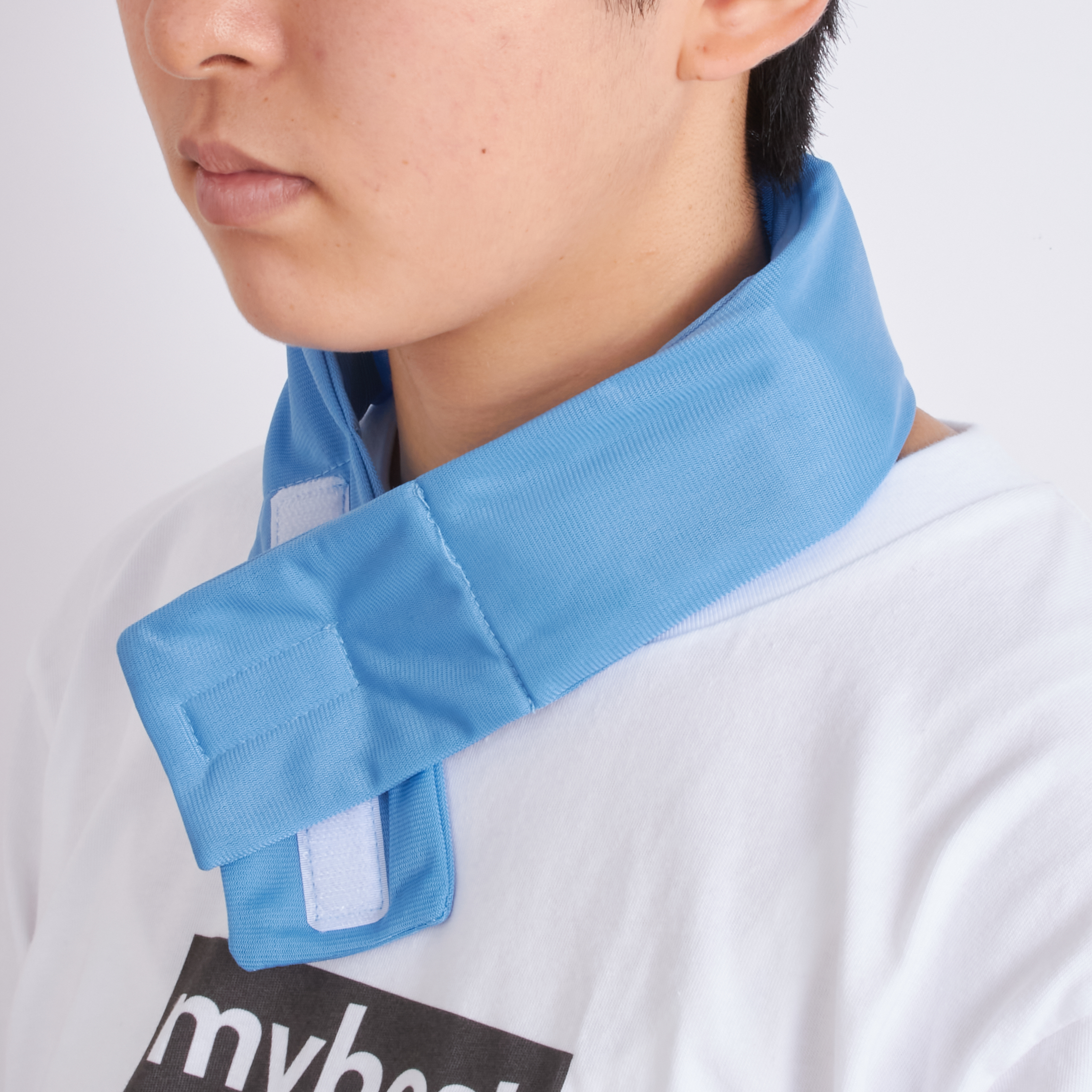 保冷剤付きネッククーラー 4