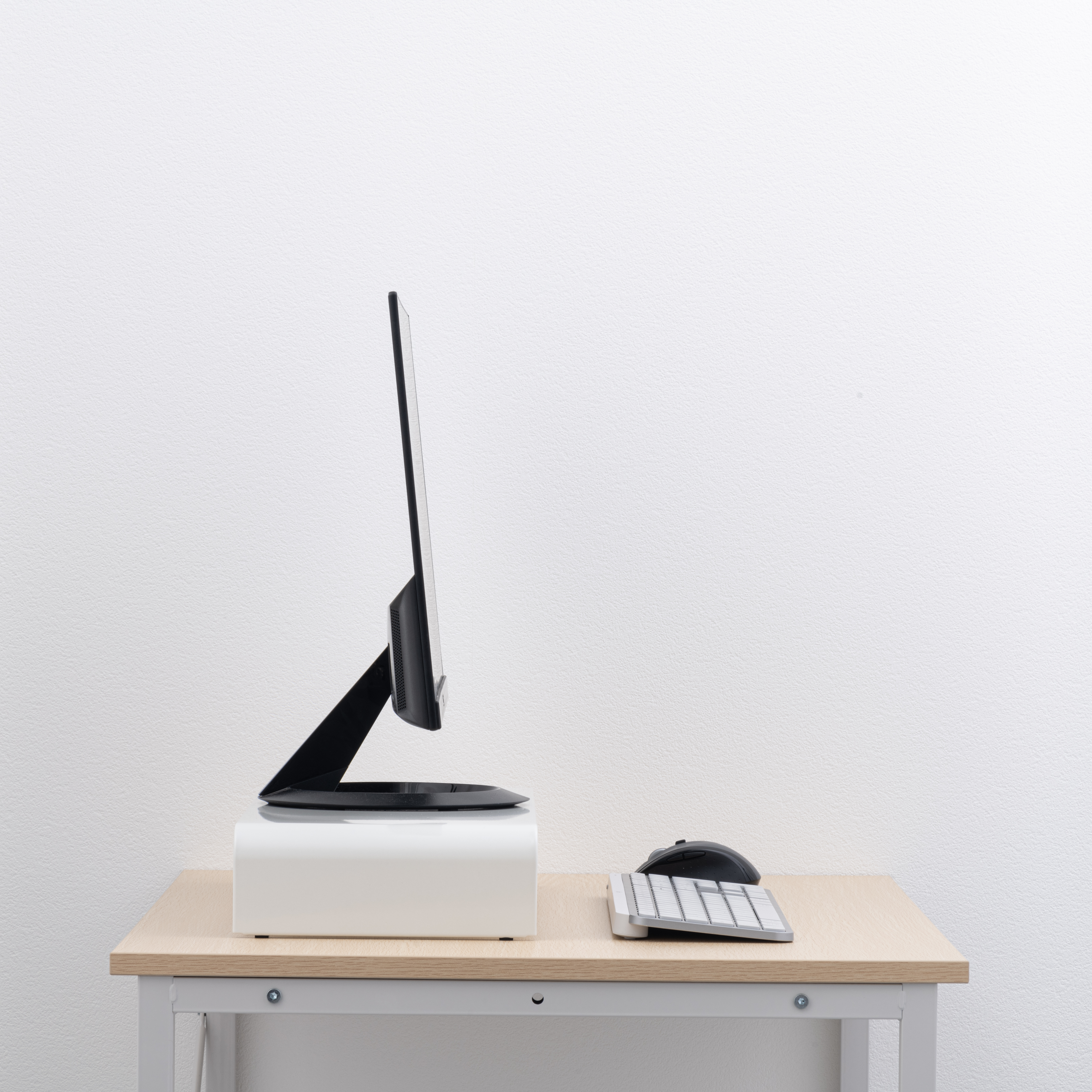 田窪工業所 PCラック PCR-54WMPを検証レビュー！モニター台の選び方も