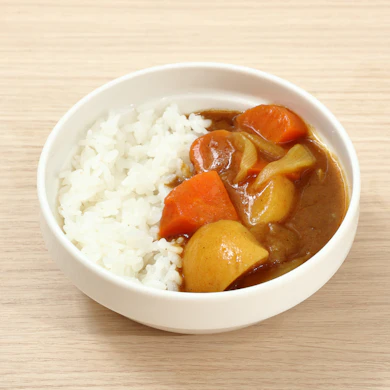 香ばしいスパイスと後を引く辛さで、病みつきになる