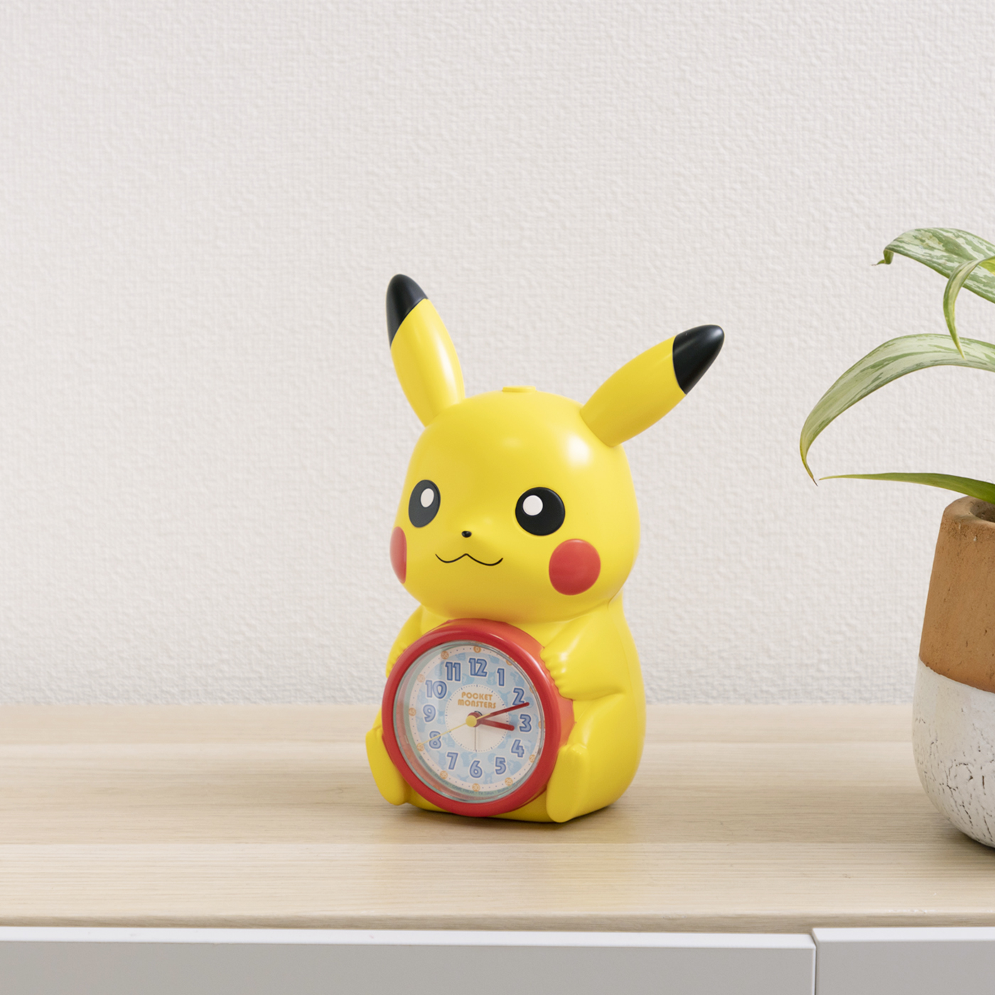 【限定品・美品】それ行けカープでお目覚め　カープ坊や目覚まし時計(動作確認済み) 限定品・美品】それ行けカープでお目覚め カープ坊や目覚まし