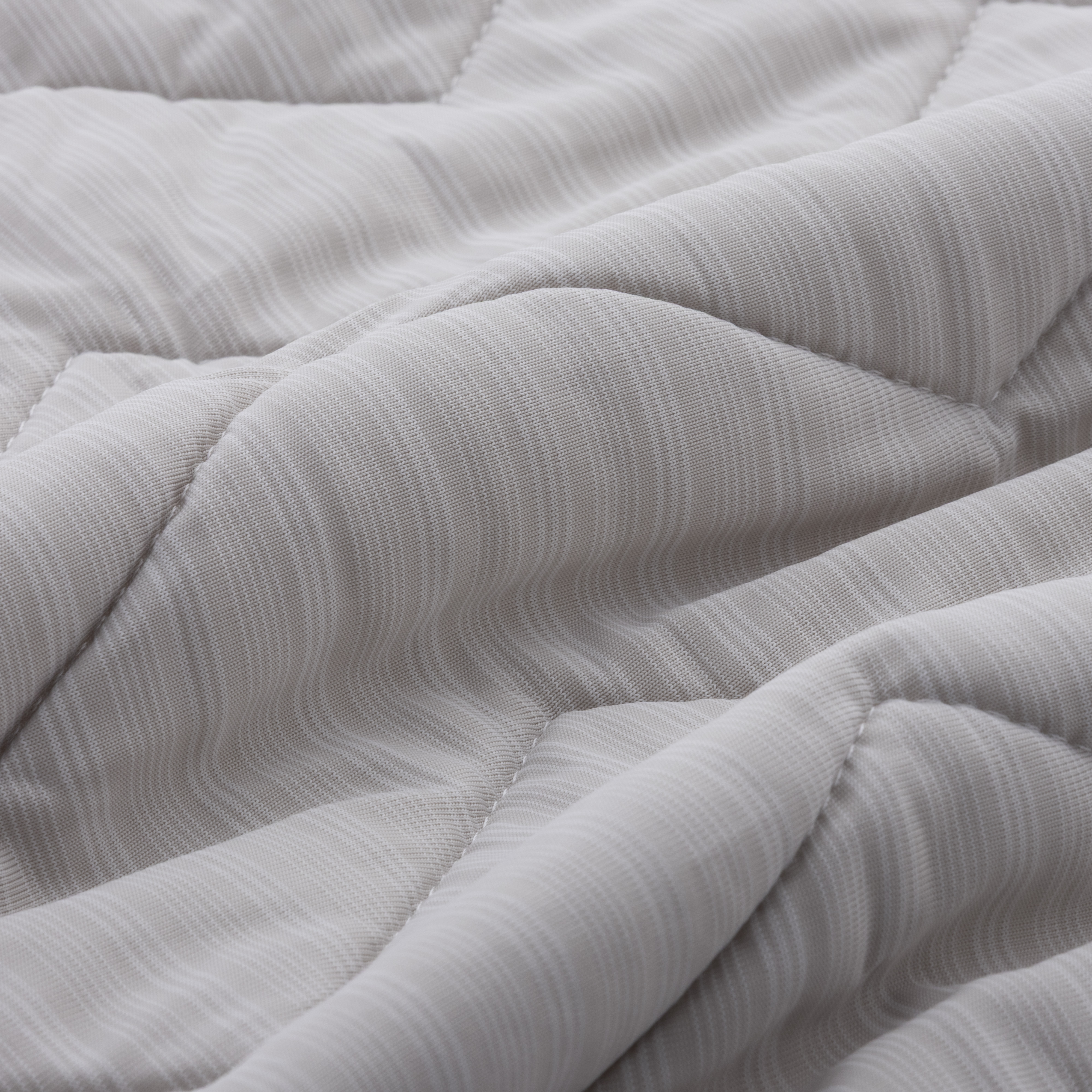 TEMPUR アイスブリーズエア敷きパッド Q クイーンサイズ Amazon｜テンピュール(Tempur) 敷きパッド ブルー クイーン