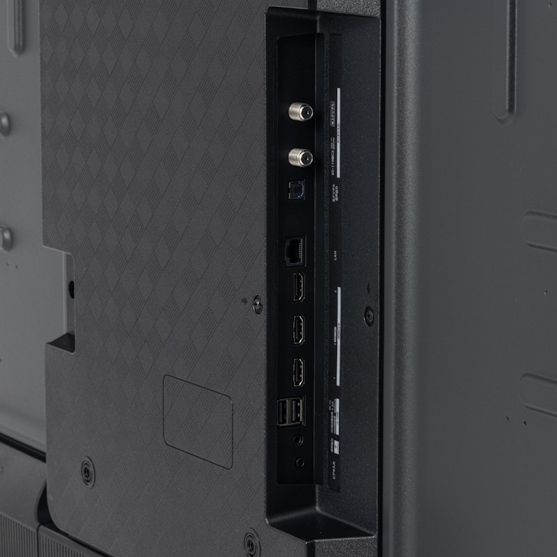 4K液晶テレビ 3
