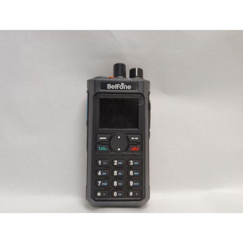 144/430MHz デュアルバンド DMR/FM ハンディ無線機 4