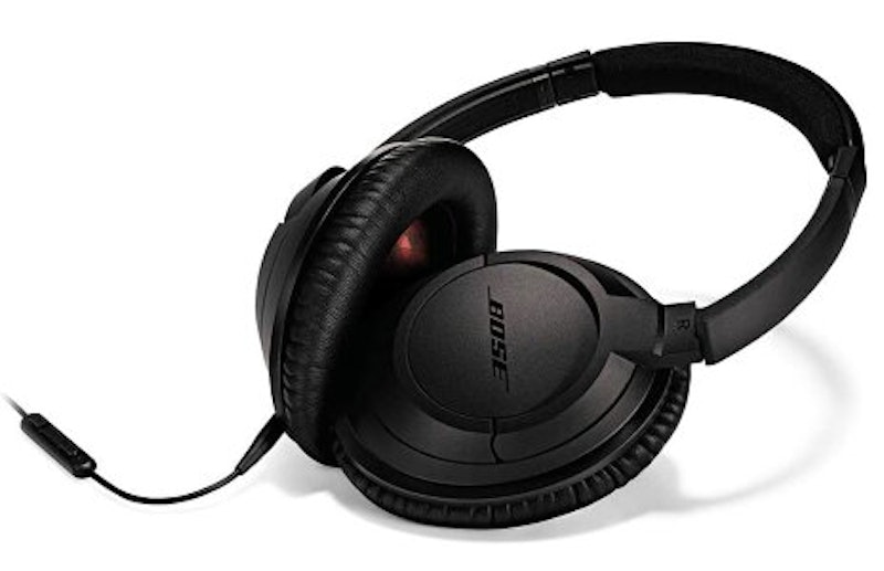 AE2i audio headphones 1