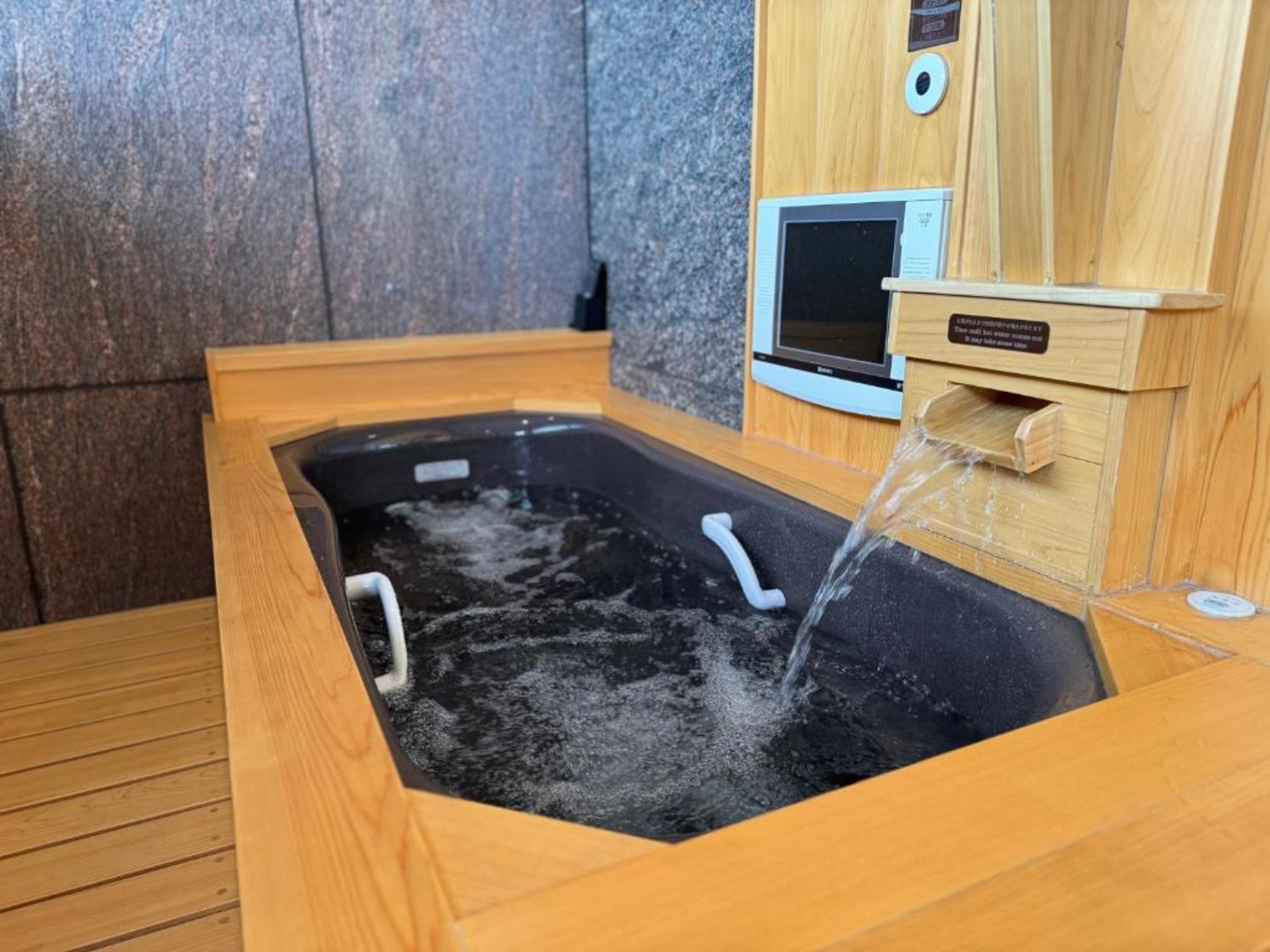 THE RESIDENCE HOTEL OKAYAMA 2