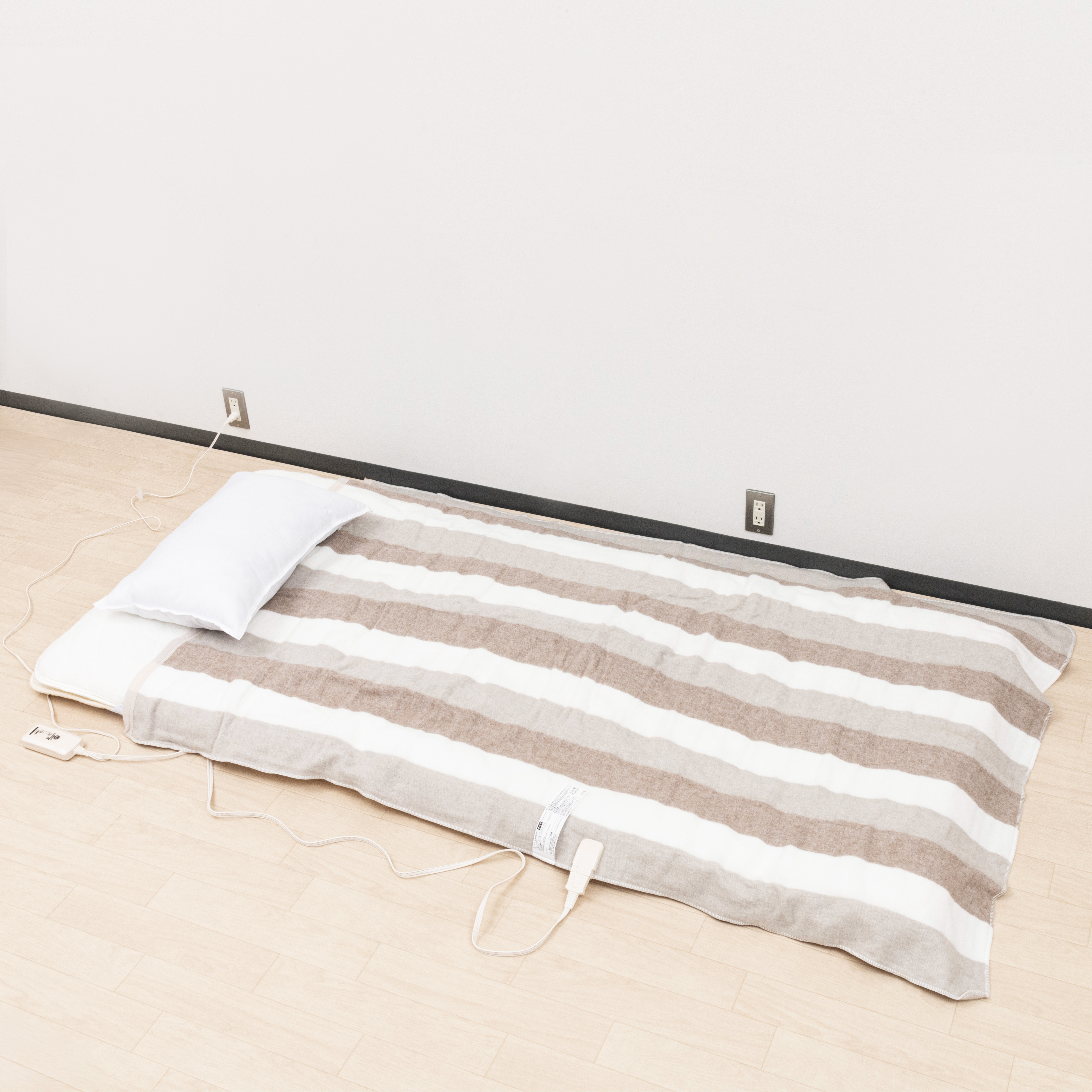 Koizumiの電気掛し敷毛布 KDK-75214 楽天市場】重い毛布 電気毛布 電気掛け敷毛布 掛け 敷 兼用